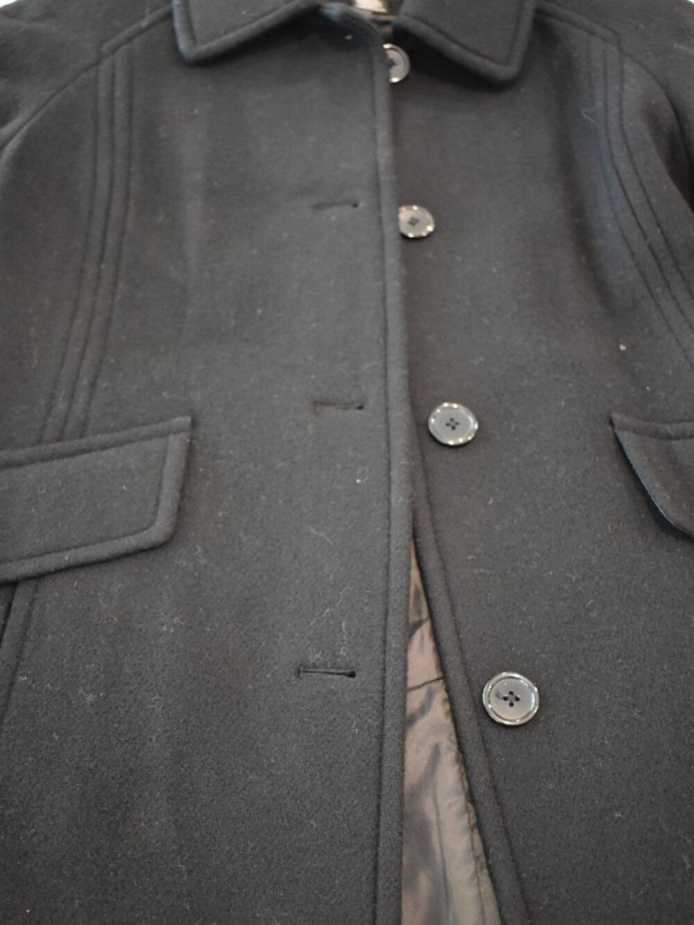 East 5th Women's Black Wool Blend Peacoat Jacket Petite Medium Classic Button - Picture 3 of 7